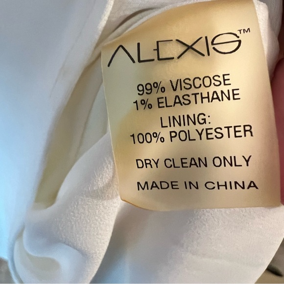 ALEXIS Erica Velvet Button Trim Cold Shoulder Blouse in Cream Size M - Picture 11 of 12